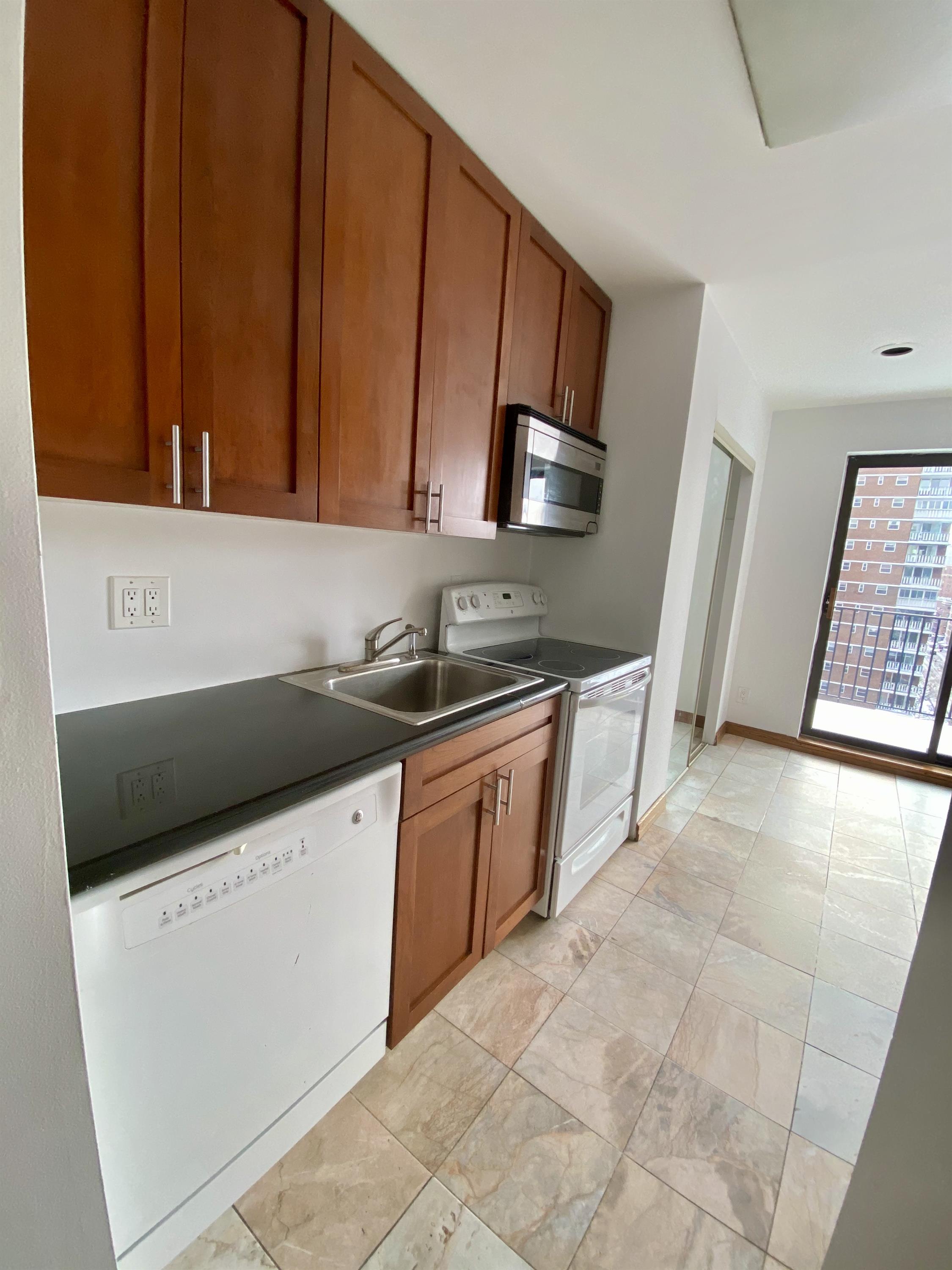 370 West 30th Street - Available Units